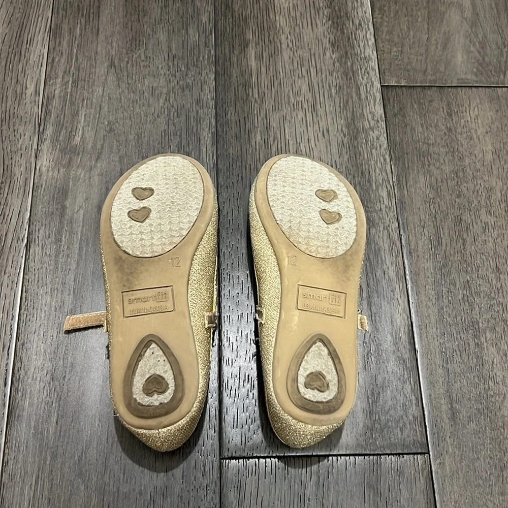 Gold glitter like shimmery Mary Jane like flat dress shoes